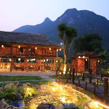 Ha Giang Eco Stone House - Tours & Rental Motorbike 외부 사진