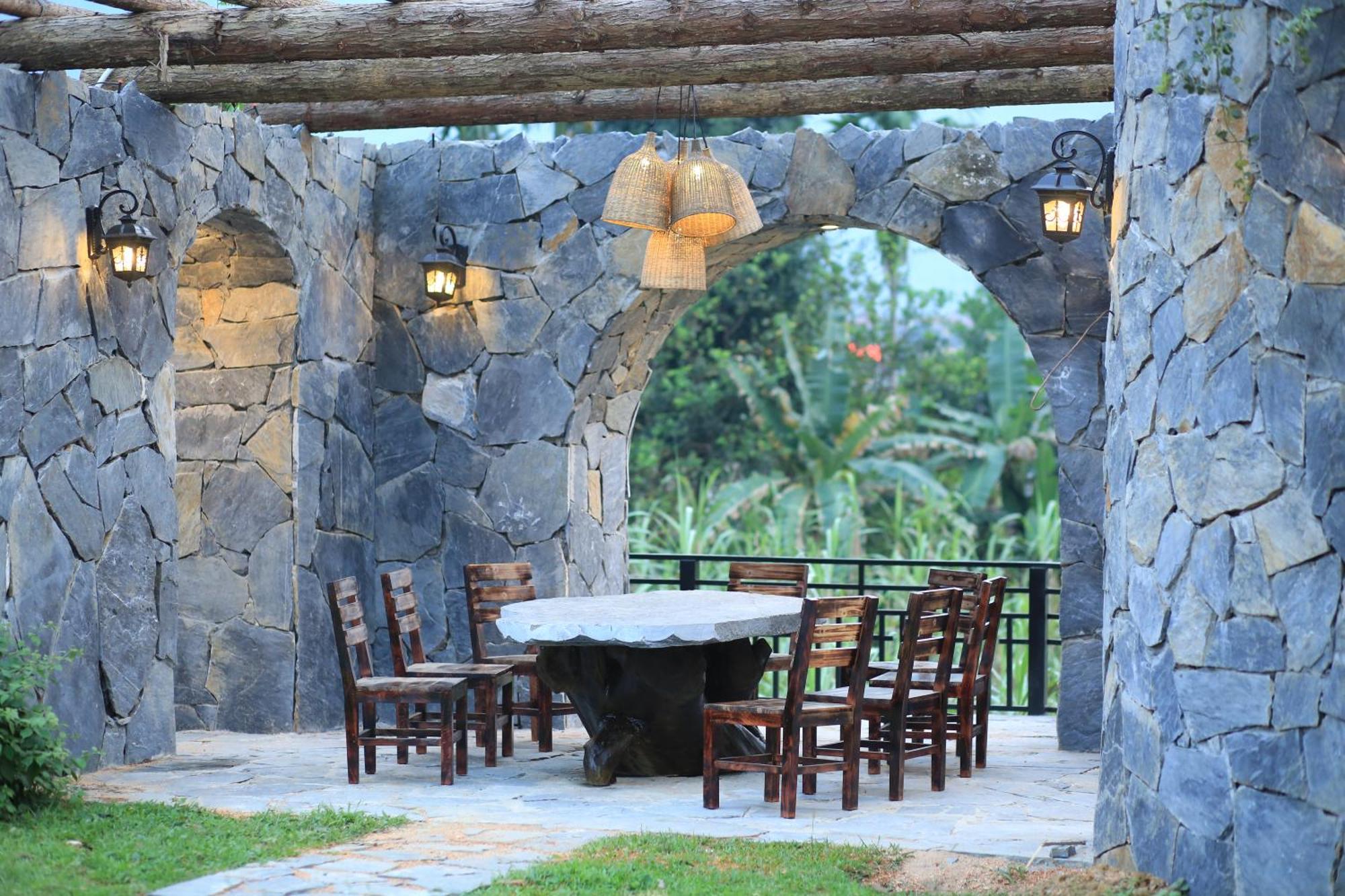 Ha Giang Eco Stone House - Tours & Rental Motorbike 외부 사진
