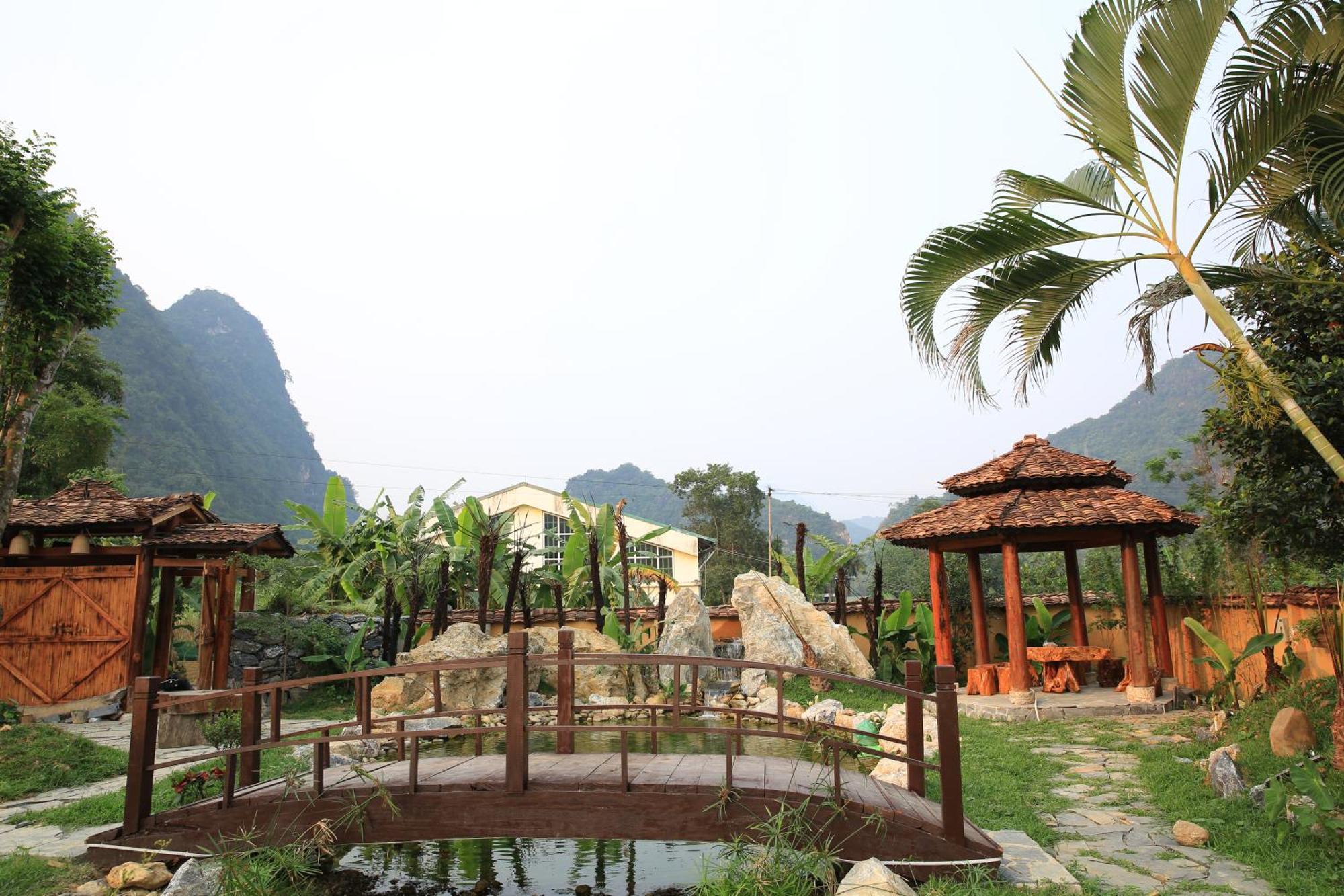 Ha Giang Eco Stone House - Tours & Rental Motorbike 외부 사진